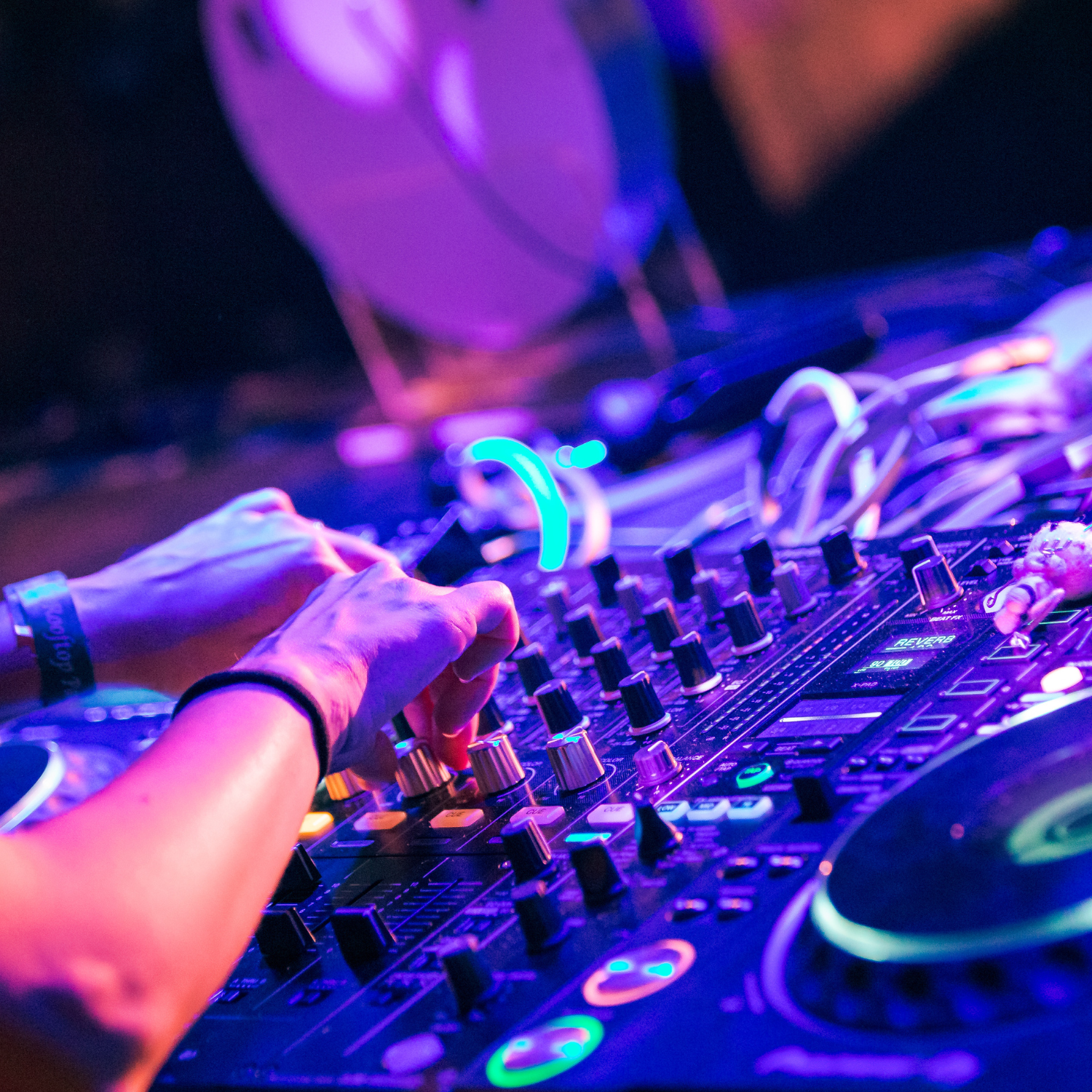 wedding djs in panama city beach florida