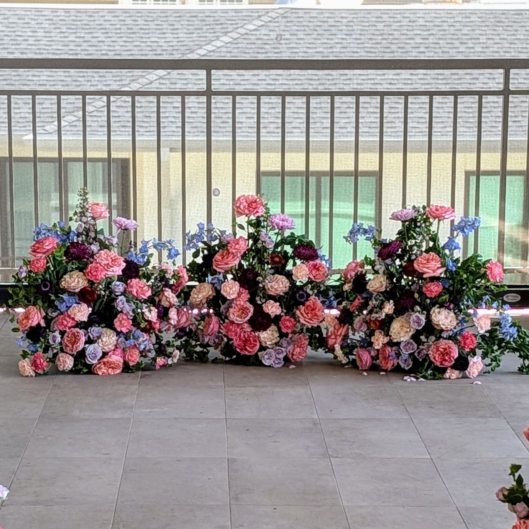 extra large fresh ground floral rental