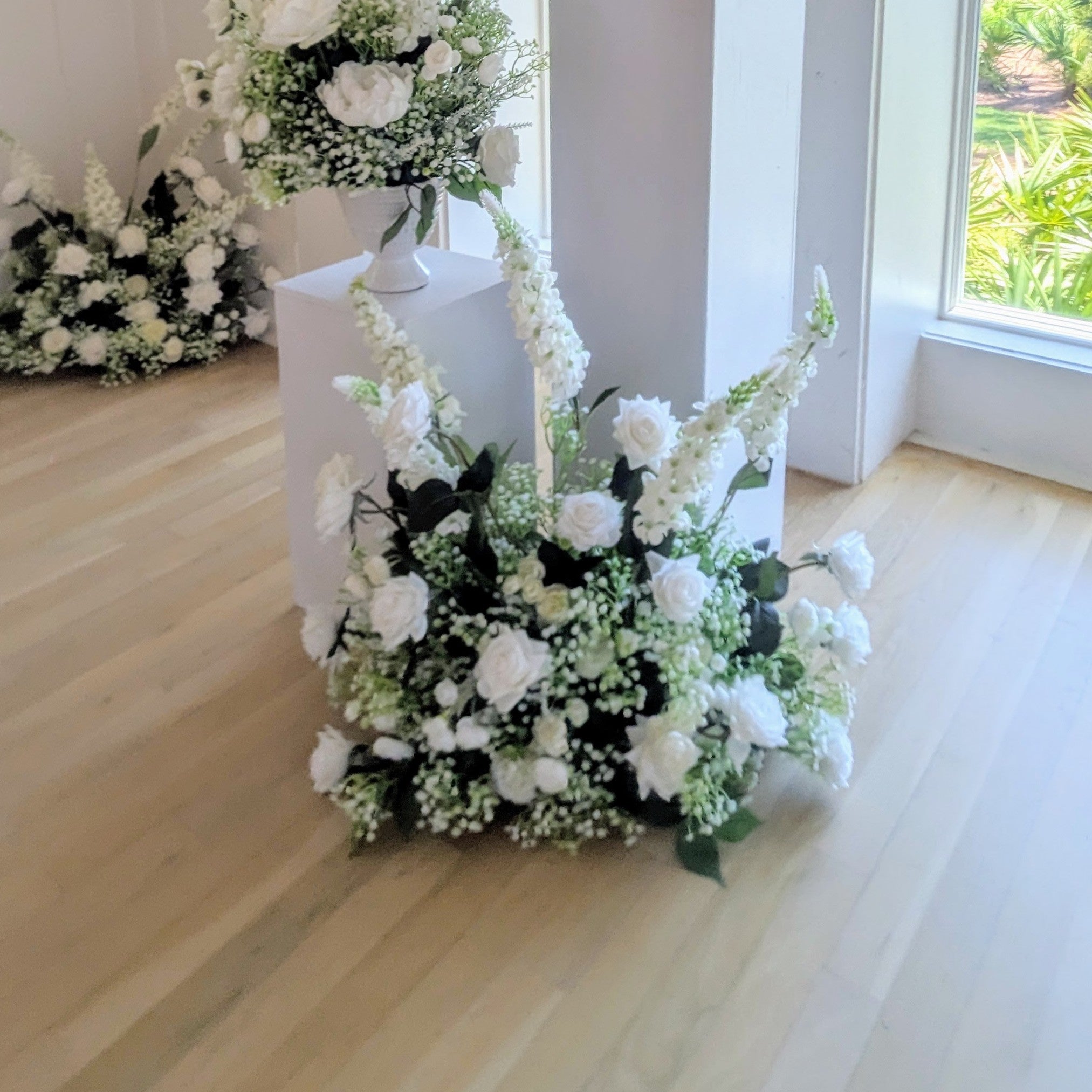 large ground floral renal wedding