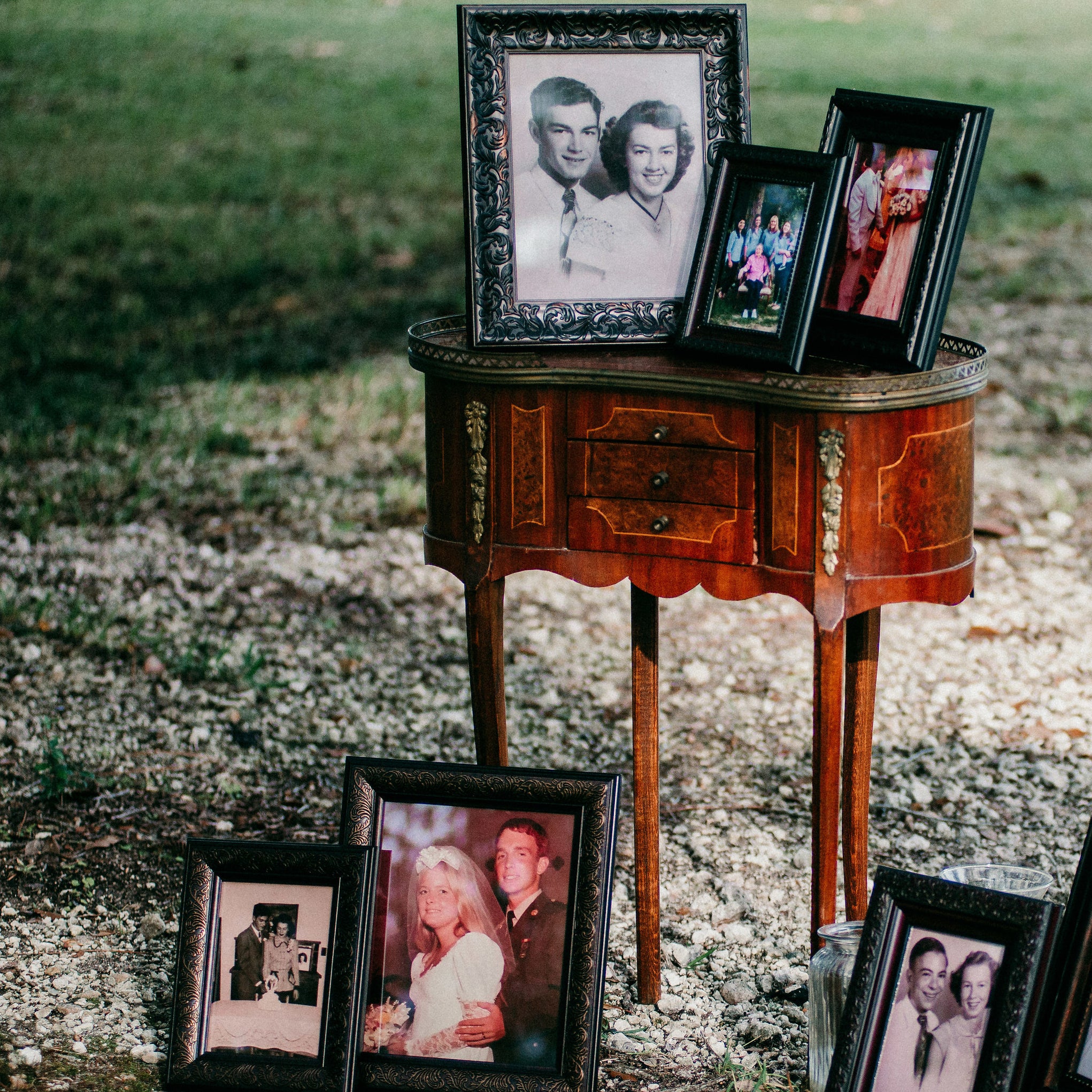 Antique Kidney Accent Table - The Wedding Shop
