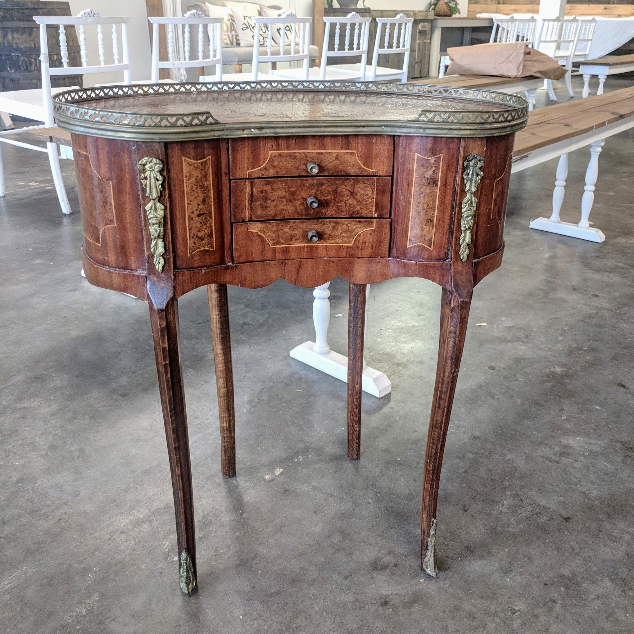 Antique Kidney Accent Table - The Wedding Shop