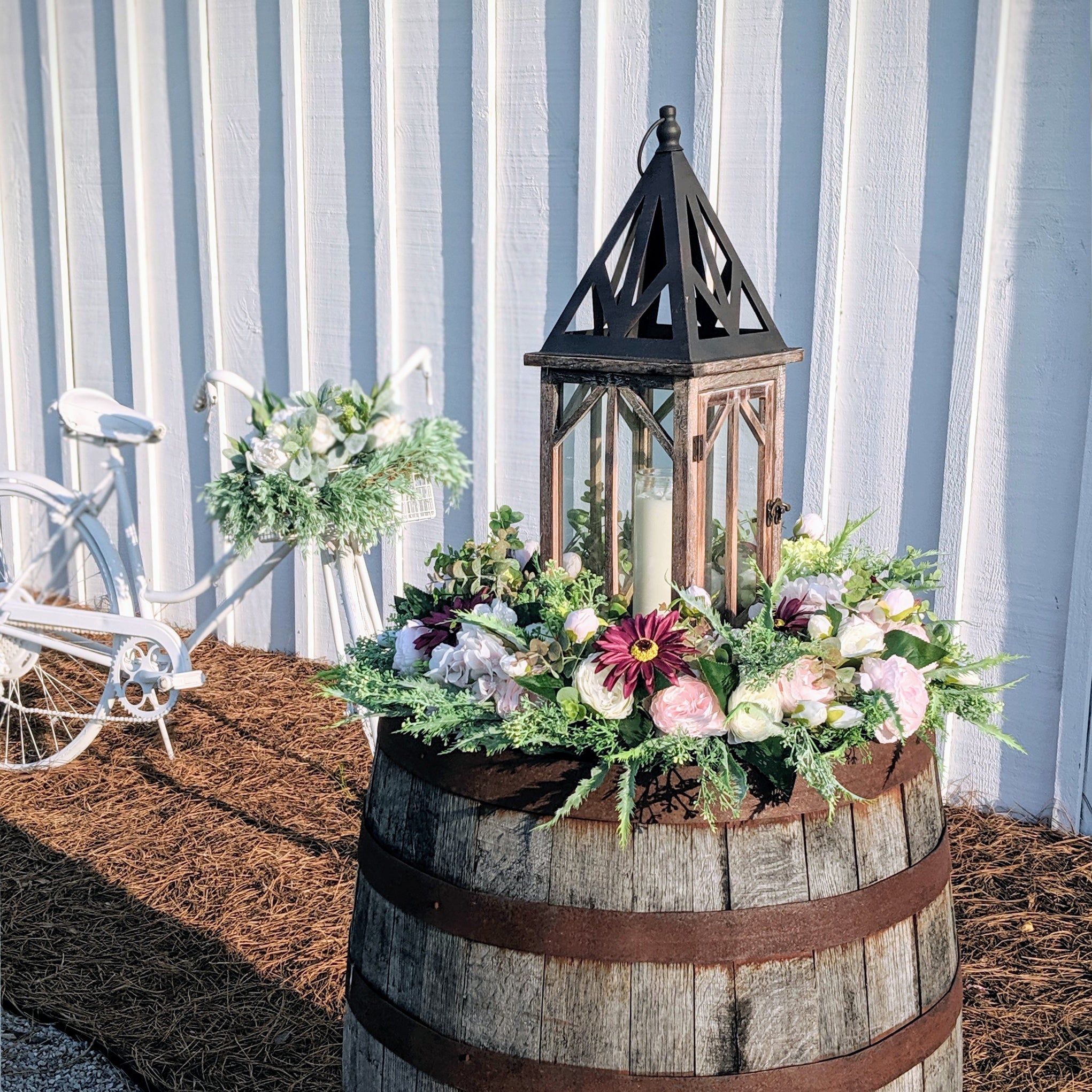 Bella Lantern Centerpiece - The Wedding Shop