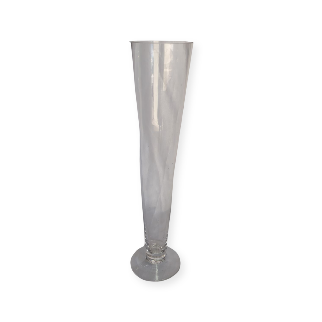 clear glass clarinet vase rental in panama city beach wedding party