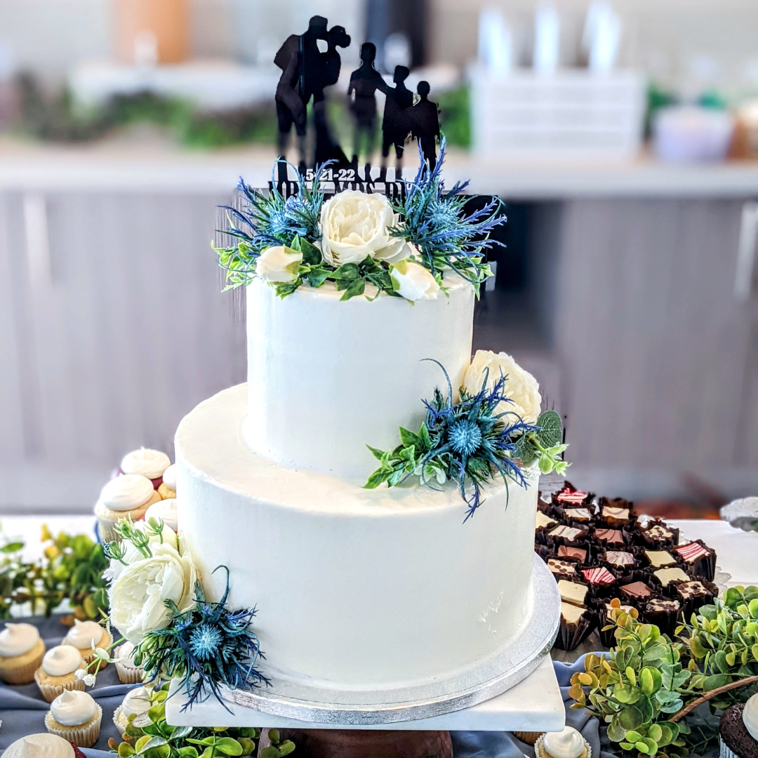 smooth buttercream finish wedding cake in panama city beach wedding cake baker