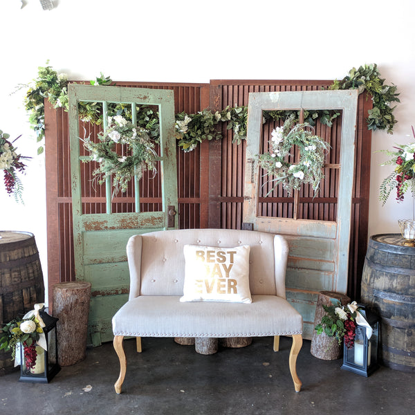 Weathered Cedar Shutter Backdrop - The Wedding Shop